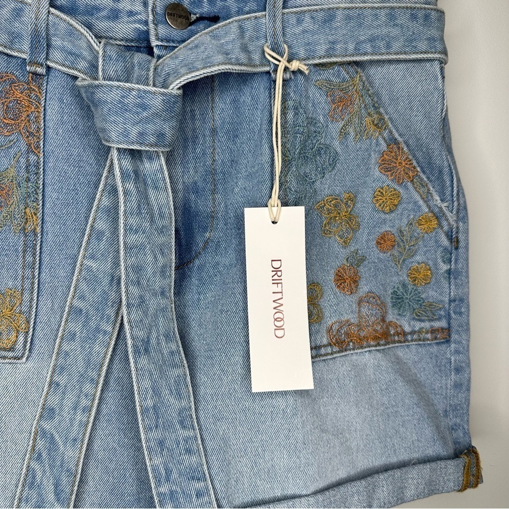 Driftwood Paperbag Denim Shorts Size 29 NWT - Picture 3 of 10